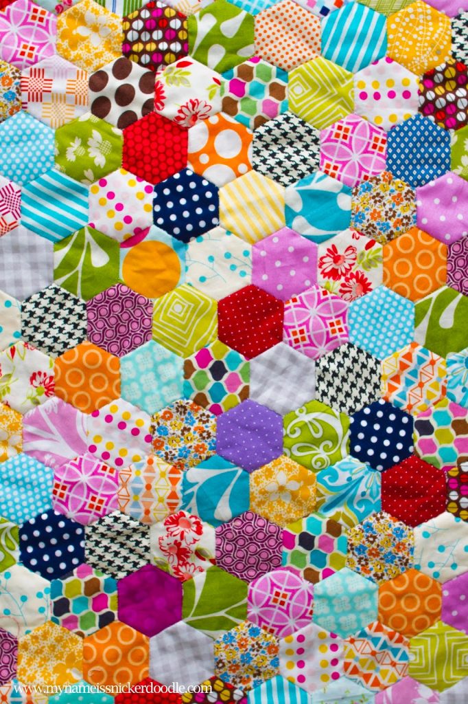 Hand Stitch Hexagon Quilt | My Name Is Snickerdoodle