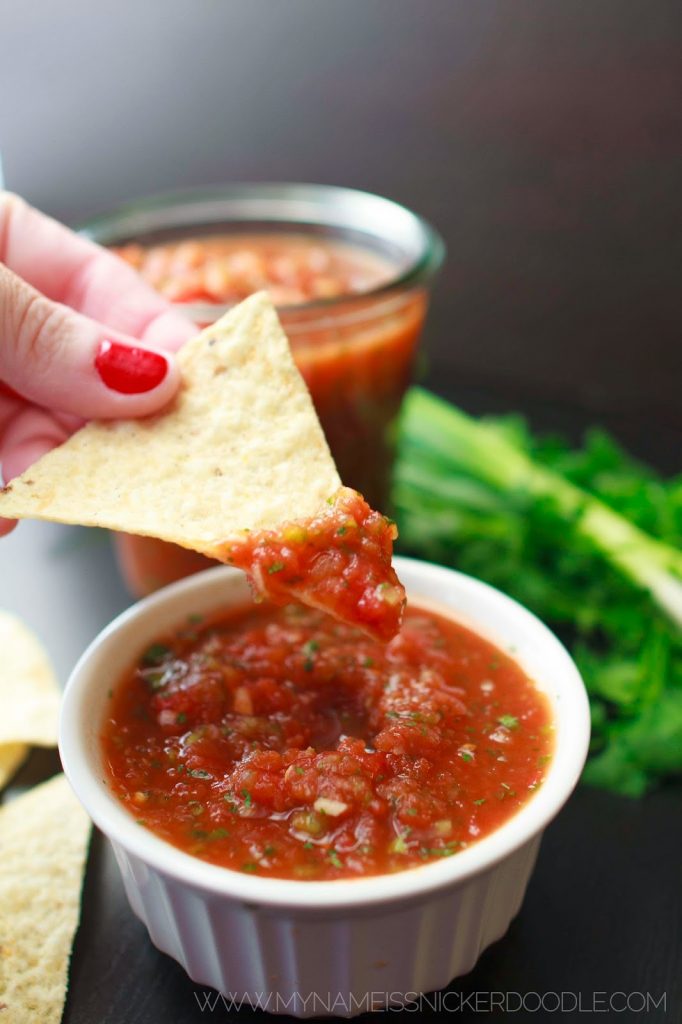 Completely irresistable, easy and quick to make!  5 Minute Salsa | My Name Is Snickerdoodle