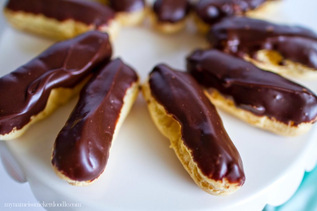These Mini Chocolate Eclairs are filled with a vanilla cream and are super delicious!  |  My Name Is Snickerdoodle