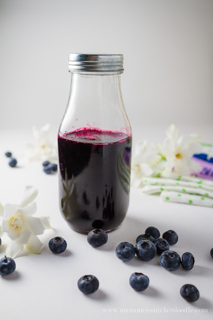 Homemade Blueberry Simple Syrup! Perfect to add to drinks or pour over pancakes! | mynameissnickerdoodle.com