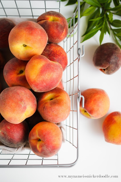 Gorgeous peaches! Use this super simple method to peel peaches perfectly! | mynameissnickerdoodle.com