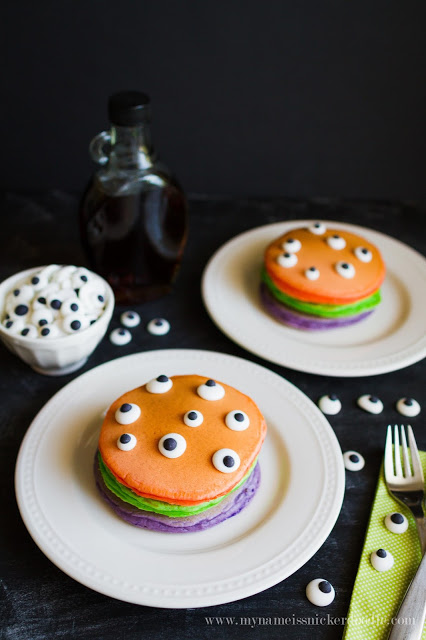 Halloween Trick or Treat Pancakes! How fun are these for a great and fun breakfast in October. This recipe couldn't be easier. | My Name Is Snickerdoodle