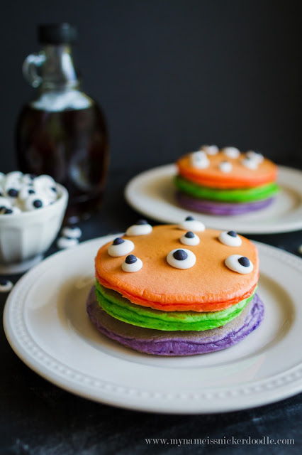 Halloween Trick or Treat Pancakes! How fun are these for a great and fun breakfast in October. This recipe couldn't be easier. | My Name Is Snickerdoodle