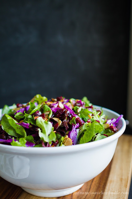 Gorgous salad! Spinach Almond Salad recipe looks divine! | mynameissnickerdoodle.com