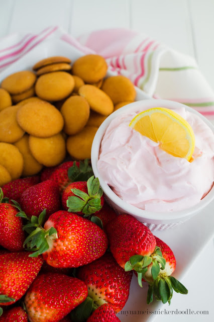 This yummy Strawberry Lemonade Dip recipe only has two ingredients and is delicious! It's perfect for picnic, an after school snack and baby/bridal showers! | mynameissnickerdoodle.com