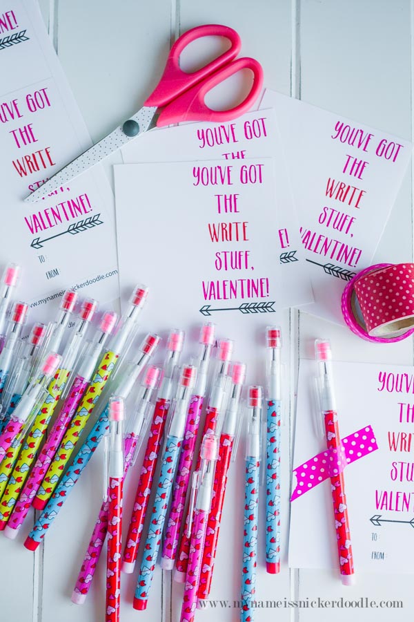 These super cute printables are perfect for those class parties and a money saver! Find the freee download at mynameissnickerdoodle.com