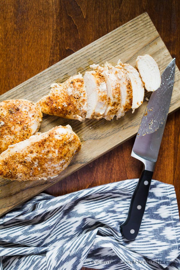 The most tender and juicy chicken breast recipe! It takes under 30 minutes nad is super easy! | mynameissnickerdoodle.com