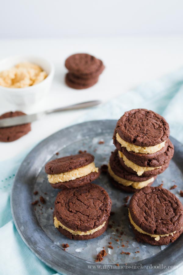 This Chocolate Sandwich Cookie with a Peanut Butter Cream Cheese Filling won $25,000 in a cooking contest! Here is the recipe! | mynameissnickerdoodle.com