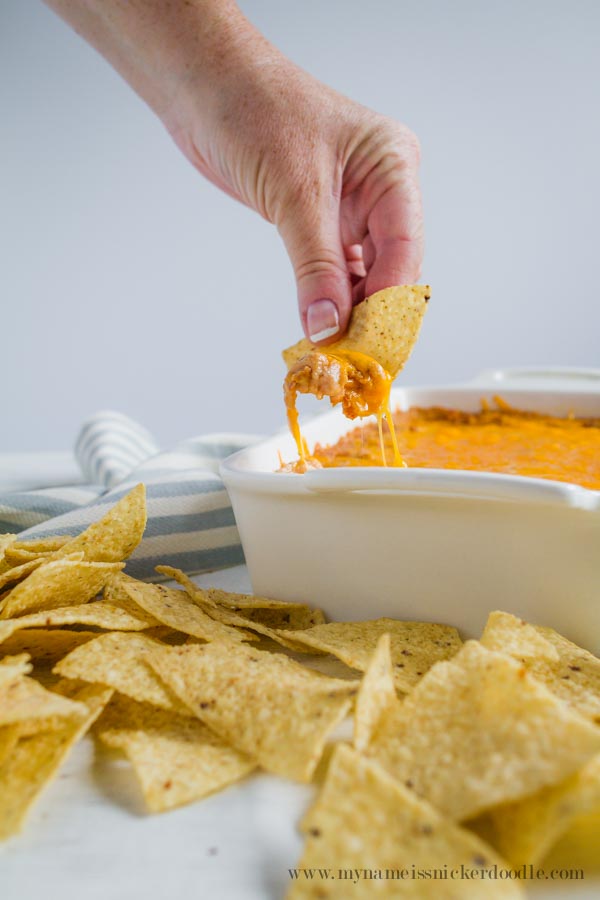 THE BEST Cheesy Bean Dip Recipe! Perfect for any party! | mynameissnickerdoodle.com