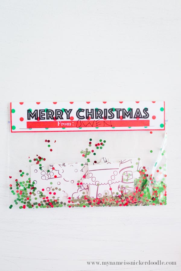 Cute little Merry Christmas treat topper that you can download and print for free! | mynameissnickerdoodle.com
