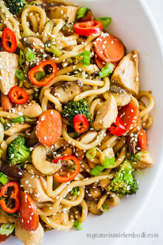 chicken-vegetable-noodle-bowl-in-less-than-30-minutes