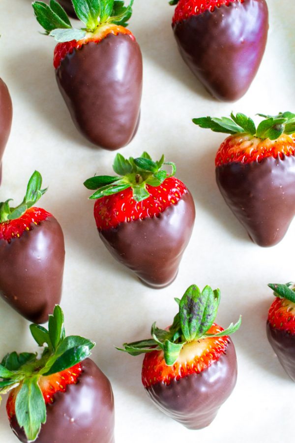 Chocolate Dipped Strawberries - My Name Is Snickerdoodle