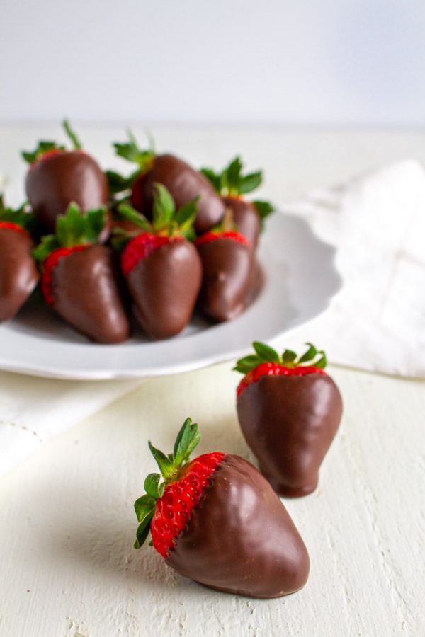 Chocolate Dipped Strawberries - My Name Is Snickerdoodle