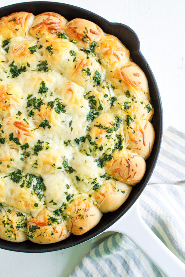 Cheesy Garlic Skillet Bread | Recipe by My Name Is Snickerdoodle